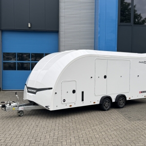 Brian James Race Sport gesloten autotransporter