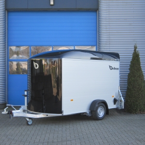 Debon Roadster 400 Gesloten aanhangwagen