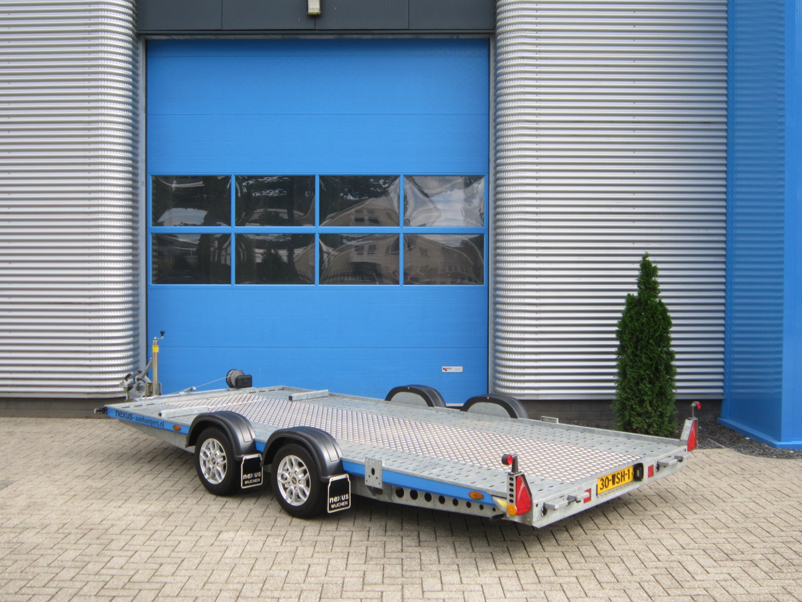 Autotransporter – Autoambulance – 2600kg Autotransporter – Autoambulance – 2600kg